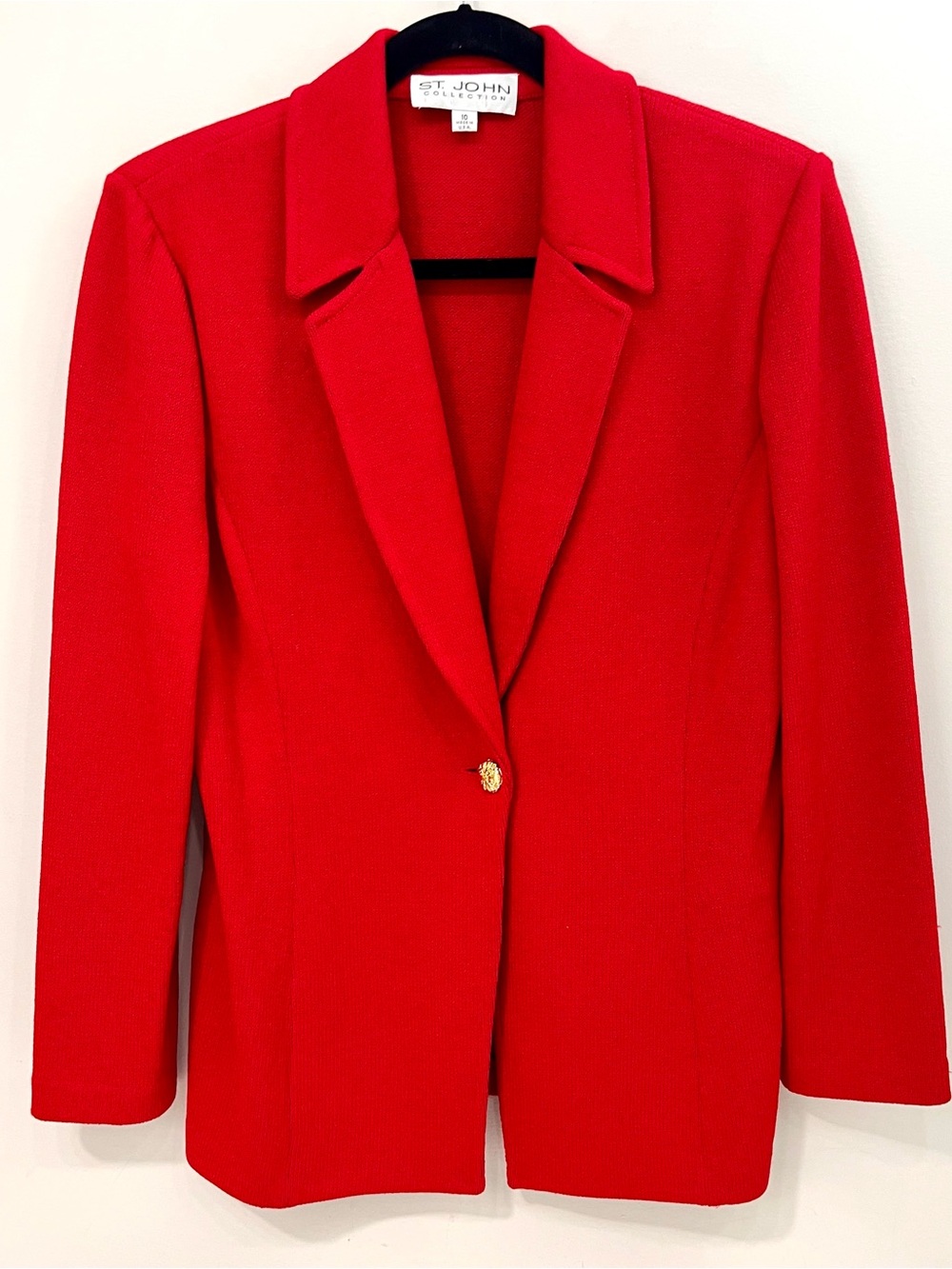 St John Collection knit red Jacket size 10 Valentines Day